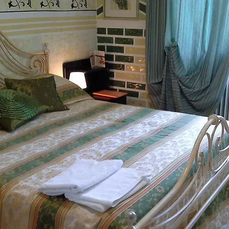 Bed & Breakfast Tropical Bed&Breakfast Lucca